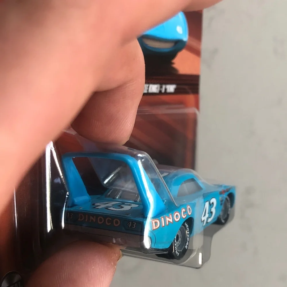Cars Strip Weathers Blue Toy Car